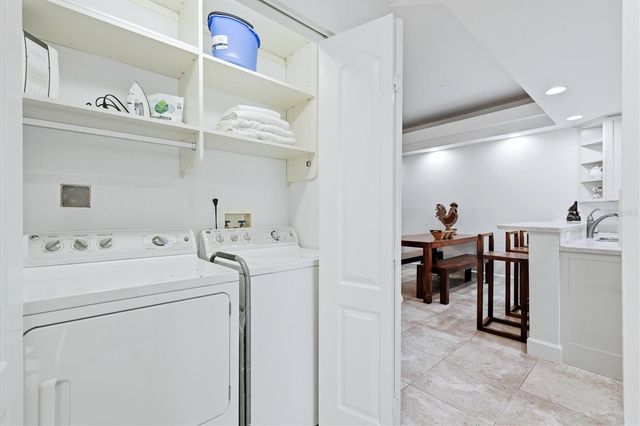 3803 54TH DRIVE W 103, Bradenton, FL 34210