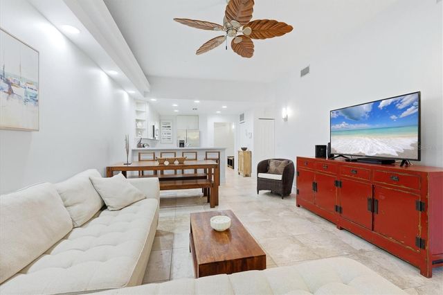3803 54TH DRIVE W 103, Bradenton, FL 34210