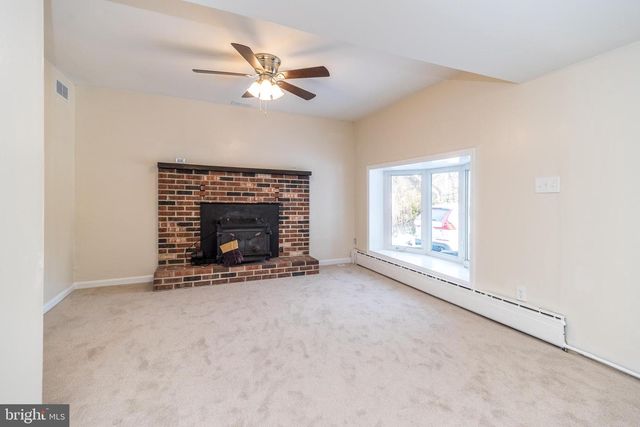 3104 N WALES RD, Eagleville, PA 19403