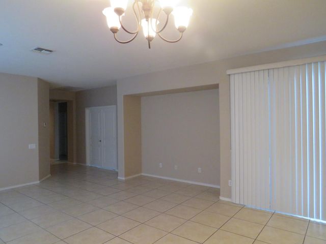 336 N 77th Place, Mesa, AZ 85207