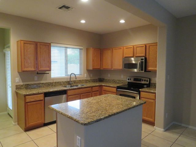 336 N 77th Place, Mesa, AZ 85207