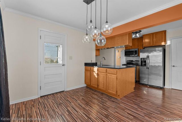 1612 Donald Avenue, Royal Oak, MI 48073