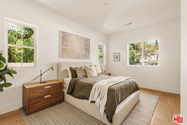 5109 Genesta Avenue, Encino, CA 91316