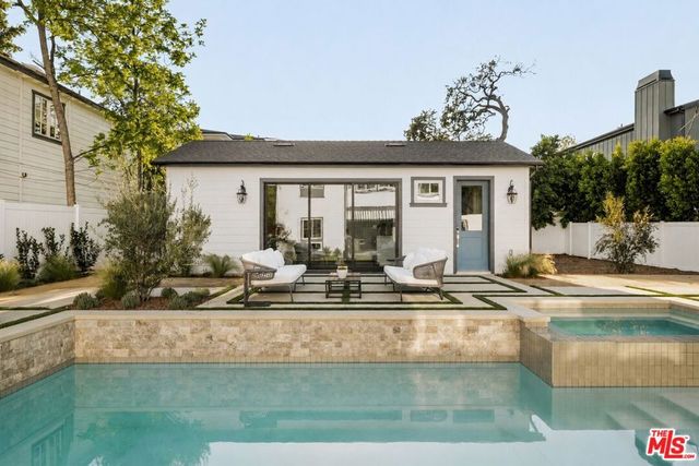 5109 Genesta Avenue, Encino, CA 91316