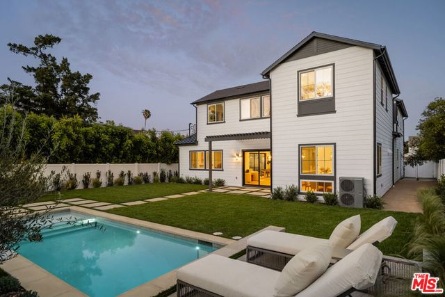 5109 Genesta Avenue, Encino, CA 91316