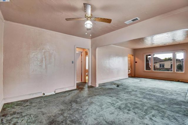 3350 Brookdale Avenue, Oakland, CA 94602