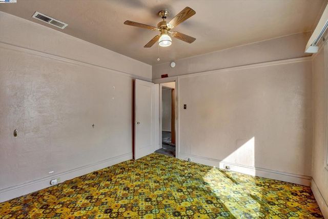 3350 Brookdale Avenue, Oakland, CA 94602