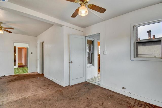 3350 Brookdale Avenue, Oakland, CA 94602