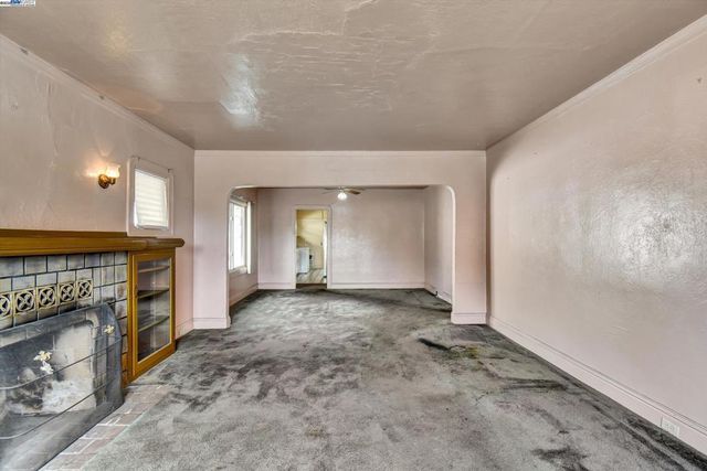 3350 Brookdale Avenue, Oakland, CA 94602