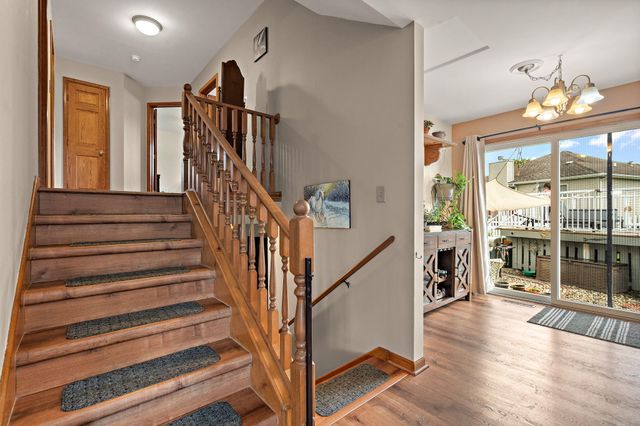 7531 E 106th Avenue, Crown Point, IN 46307