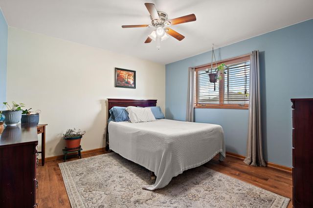 7531 E 106th Avenue, Crown Point, IN 46307