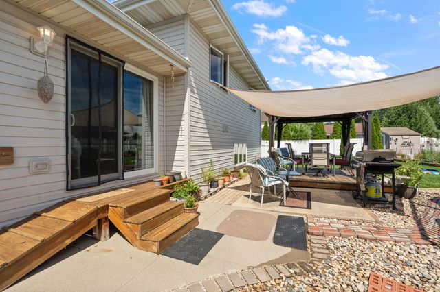 7531 E 106th Avenue, Crown Point, IN 46307