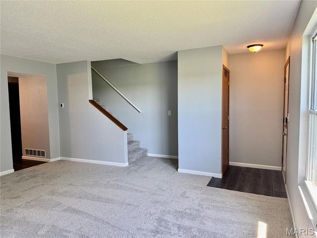 344 Douglas Avenue B, Mascoutah, IL 62258