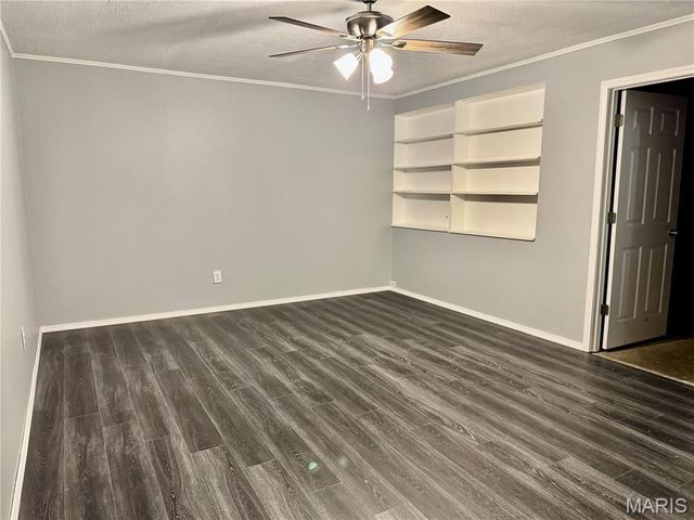 344 Douglas Avenue B, Mascoutah, IL 62258