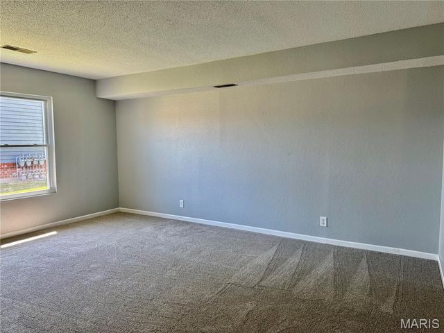 344 Douglas Avenue B, Mascoutah, IL 62258