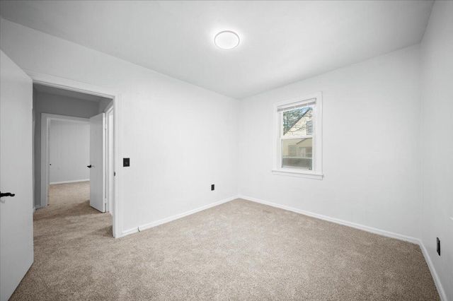 2610 32nd Street, Kentwood, MI 49512