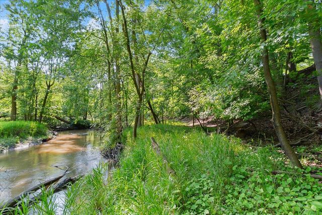 2610 32nd Street, Kentwood, MI 49512