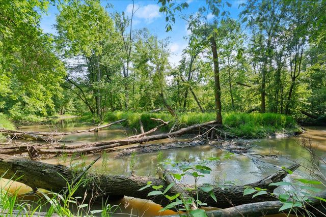 2610 32nd Street, Kentwood, MI 49512