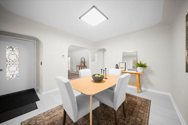 2610 32nd Street, Kentwood, MI 49512