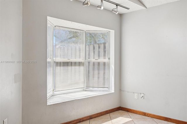 9700 SW 59th St, Cooper City, FL 33328