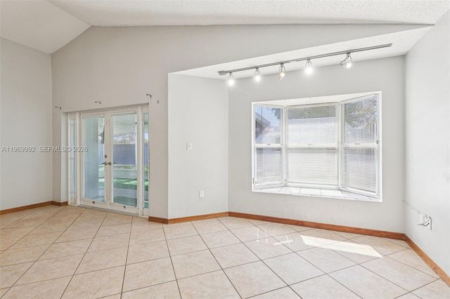 9700 SW 59th St, Cooper City, FL 33328