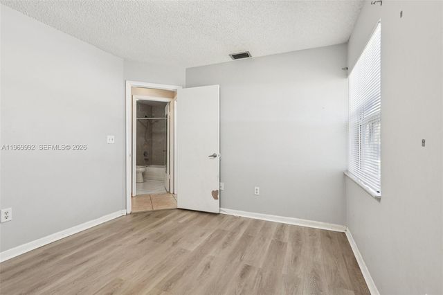 9700 SW 59th St, Cooper City, FL 33328