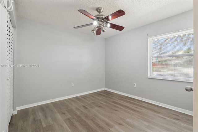 9700 SW 59th St, Cooper City, FL 33328