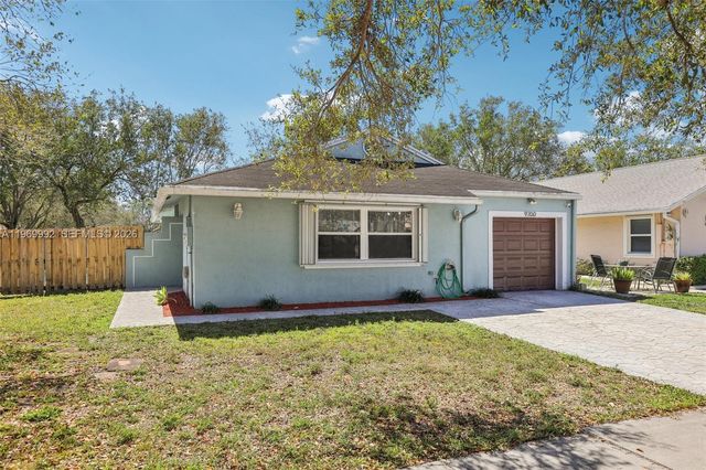 9700 SW 59th St, Cooper City, FL 33328