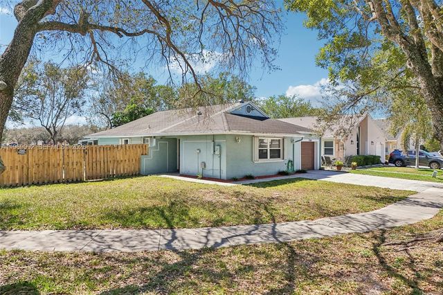 9700 SW 59th St, Cooper City, FL 33328