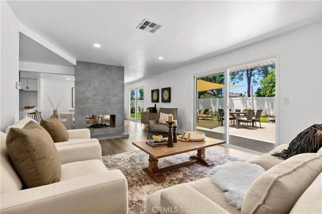 18211 Fairhaven, Santa Ana, CA 92705