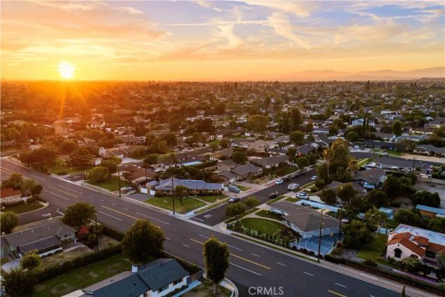 18211 Fairhaven, Santa Ana, CA 92705