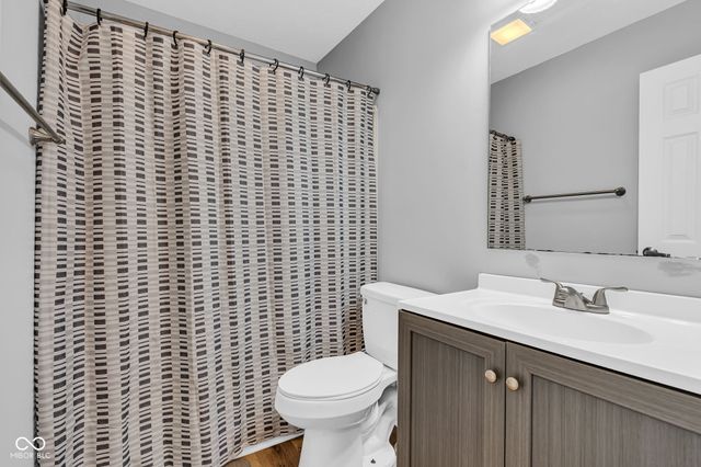 611 E Pine Ridge Drive, Westfield, IN 46074