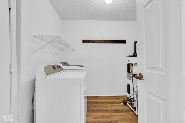 611 E Pine Ridge Drive, Westfield, IN 46074