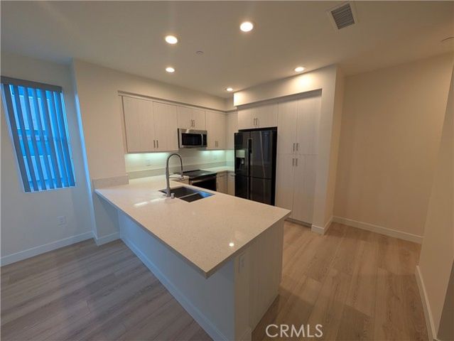 2823 Lily, El Monte, CA 91733