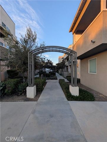 2823 Lily, El Monte, CA 91733