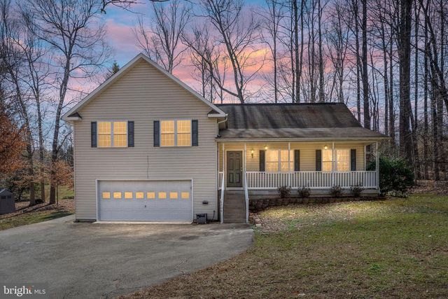 6206 DAWES DR, King George, VA 22485