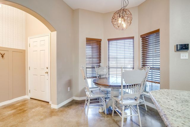 608 Brandt Street, Grandview, TX 76050