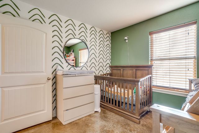 608 Brandt Street, Grandview, TX 76050