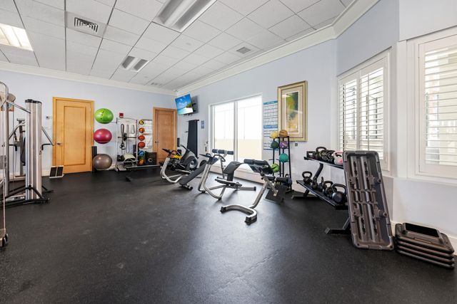 2640 Lake Shore Drive 1811, Riviera Beach, FL 33404