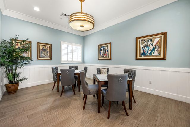 2640 Lake Shore Drive 1811, Riviera Beach, FL 33404