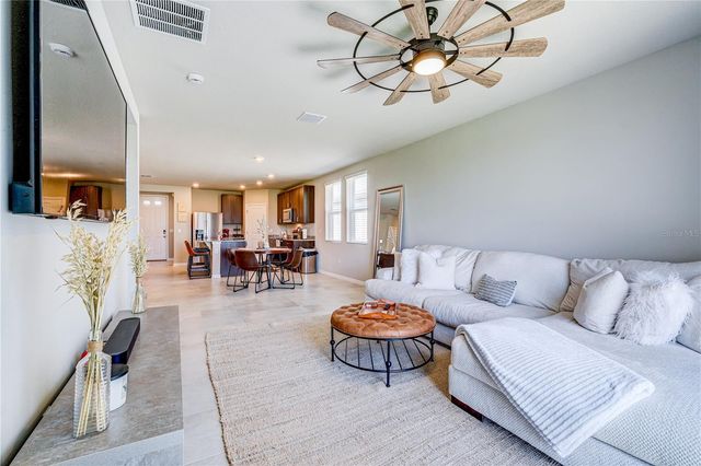 10210 DAYBREAK GLEN, Parrish, FL 34219