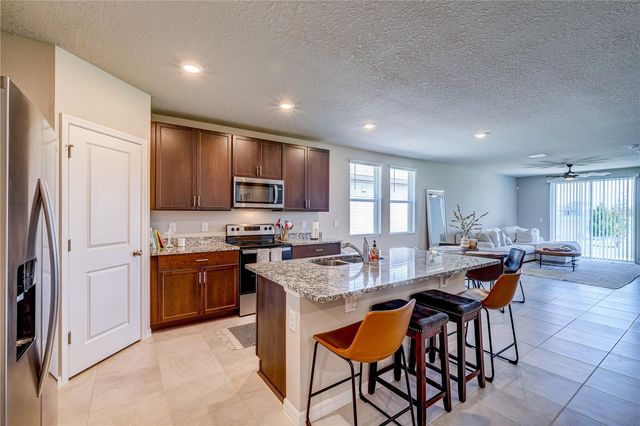 10210 DAYBREAK GLEN, Parrish, FL 34219