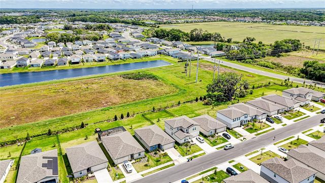 10210 DAYBREAK GLEN, Parrish, FL 34219