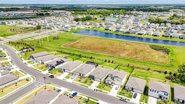 10210 DAYBREAK GLEN, Parrish, FL 34219