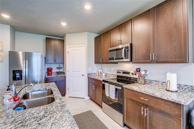 10210 DAYBREAK GLEN, Parrish, FL 34219