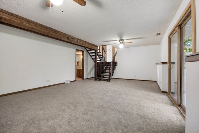 2924 Hickory Court, Woodridge, IL 60517