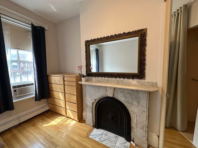 36 Upton 2, Boston, MA 02118