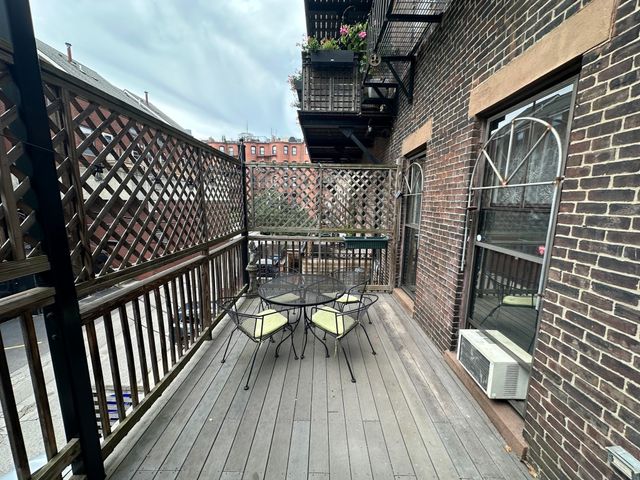 36 Upton 2, Boston, MA 02118