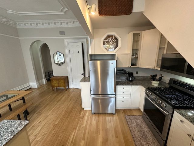 36 Upton 2, Boston, MA 02118