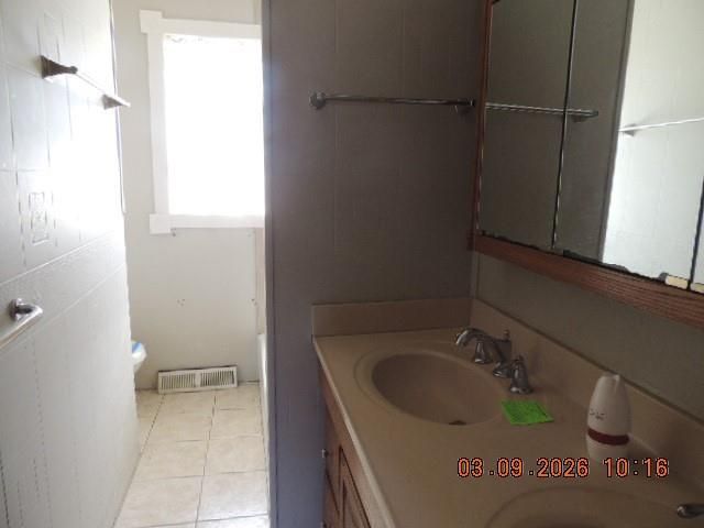 10404 E 30th Terrace S, Independence, MO 64052